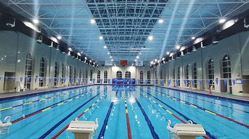 滨河国际游泳健身