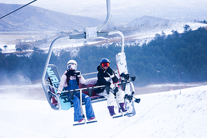 七山滑雪度假区