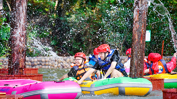 莫干山高山森林漂流