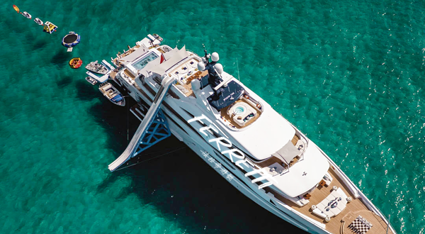 法拉帝游艇俱乐部