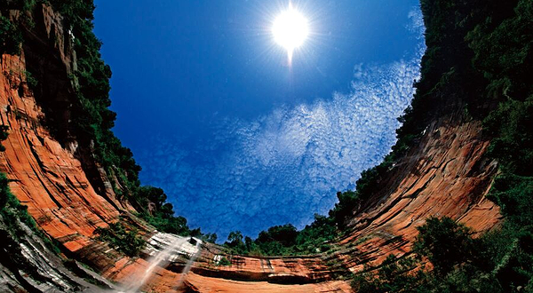 赤水丹霞旅游区·佛光岩