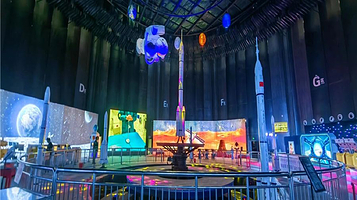 《飞天逐梦》中国航天科技展