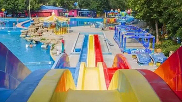 泉城公园水上乐园