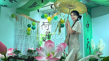 策大师·不朽的青绿《千里江山图》青绿色彩装置展