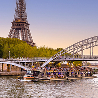 Bateaux Parisiens塞纳河游船