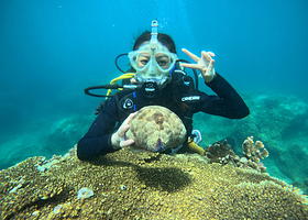 清水湾自由鹿游艇俱乐部