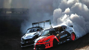 吉尼斯世界纪录汽摩特技表演