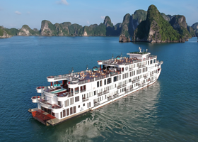 Ambassador号下龙湾游船