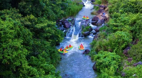 哈溪激流探险