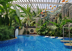 龙腾温泉度假村