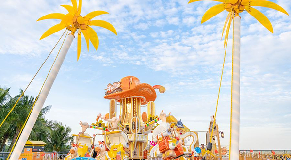 热浪湾魔天轮乐园