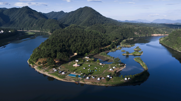 皖南徽水河竹筏探秘