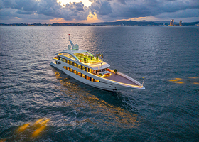 Leona号下龙湾游船