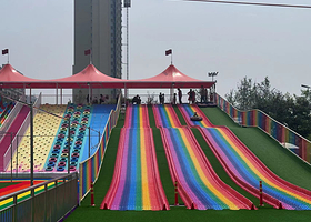 神兽乐园(枫叶小镇·奥特莱斯店)