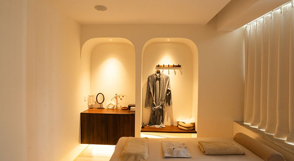 慢慢生活馆·中泰式按摩·SPA(万象城旗舰店)