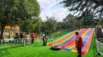 范公亭峱宝宝嬉乐园