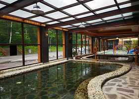 长白山蓝景花溪汤泉