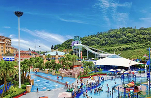 九龙山乐满地水上乐园