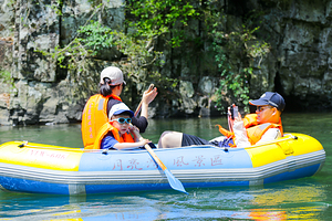 月亮湾皮划艇漂流