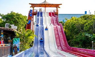 熊出没水上乐园