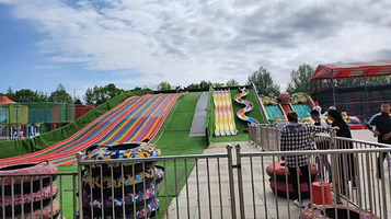 顿盛科技游乐场