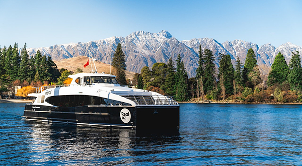 皇后镇精神号游船