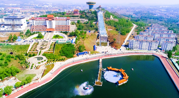 岜山中医药健康旅游示范基地