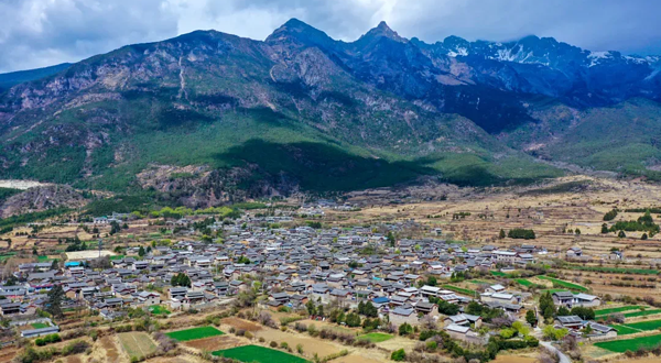 雪嵩村(玉湖村)