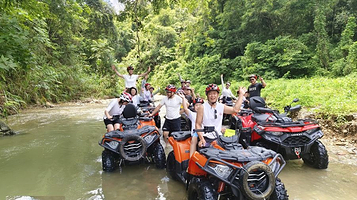 东兰县溯溪越野车露营户外运动俱乐部