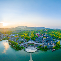 茅山东方盐湖城