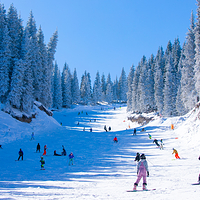 丝绸之路山地度假区滑雪场