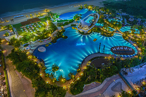 檀悦都喜天丽水上乐园