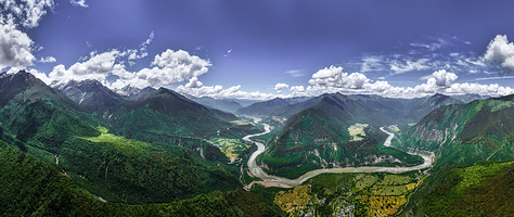 雅鲁藏布大峡谷