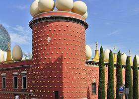 达利剧院博物馆