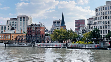 苏州河游览外滩源码头游船