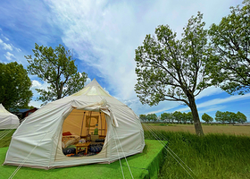 青海湖呷布哒野奢露营地