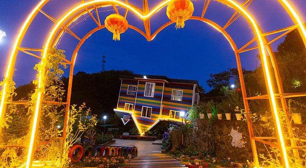 岩头古村奇遇谷