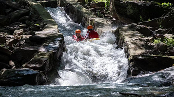 虎跳峡横街漂流