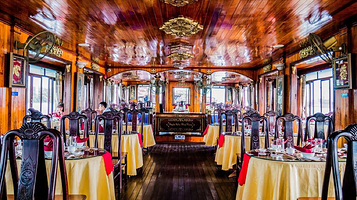 远东珍珠号西贡河游船