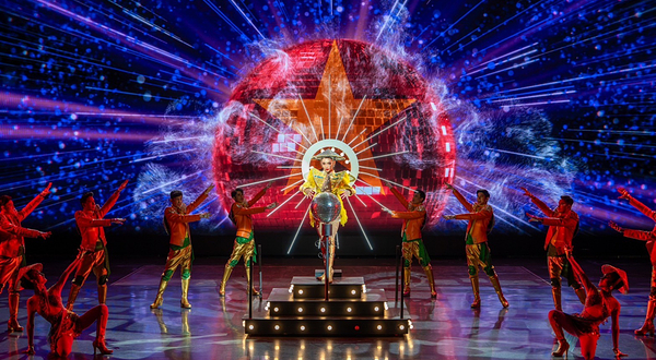 罗马金歌舞剧场人妖秀