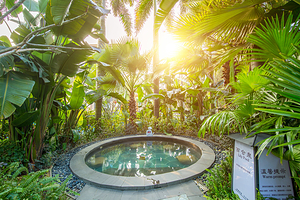 宝墩湖湖山温泉度假村