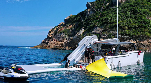 万宁洲仔岛极限玩家游艇俱乐部