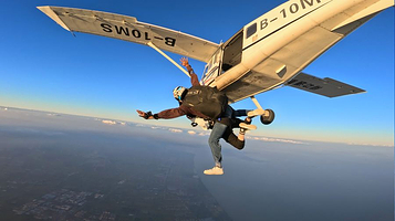 头号玩家无锡跳伞基地