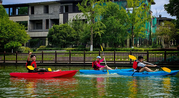 南浔古镇白金水上营地