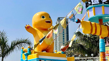 奶龙造梦游乐厂·秘密基地