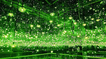 悬空玻璃艺术馆