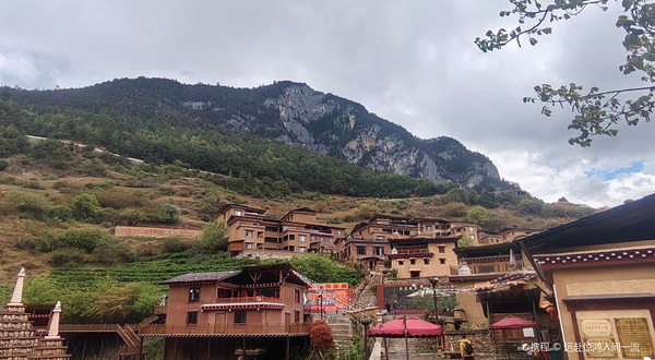 巴拉藏文化体验中心(巴拉卓玛拉康)