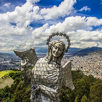 巴内西略圣母像