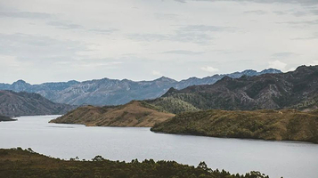 摇篮山-圣克莱尔湖国家公园