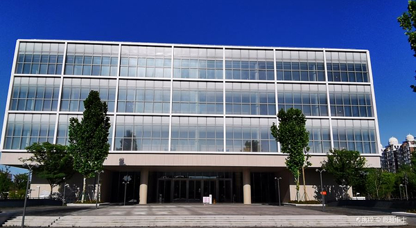 浦东城市规划和公共艺术中心